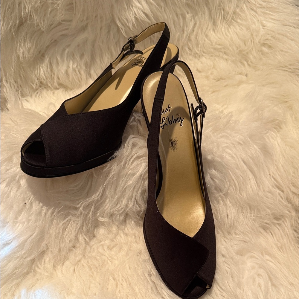 Elegant Black Peep-Toe Slingback Heels